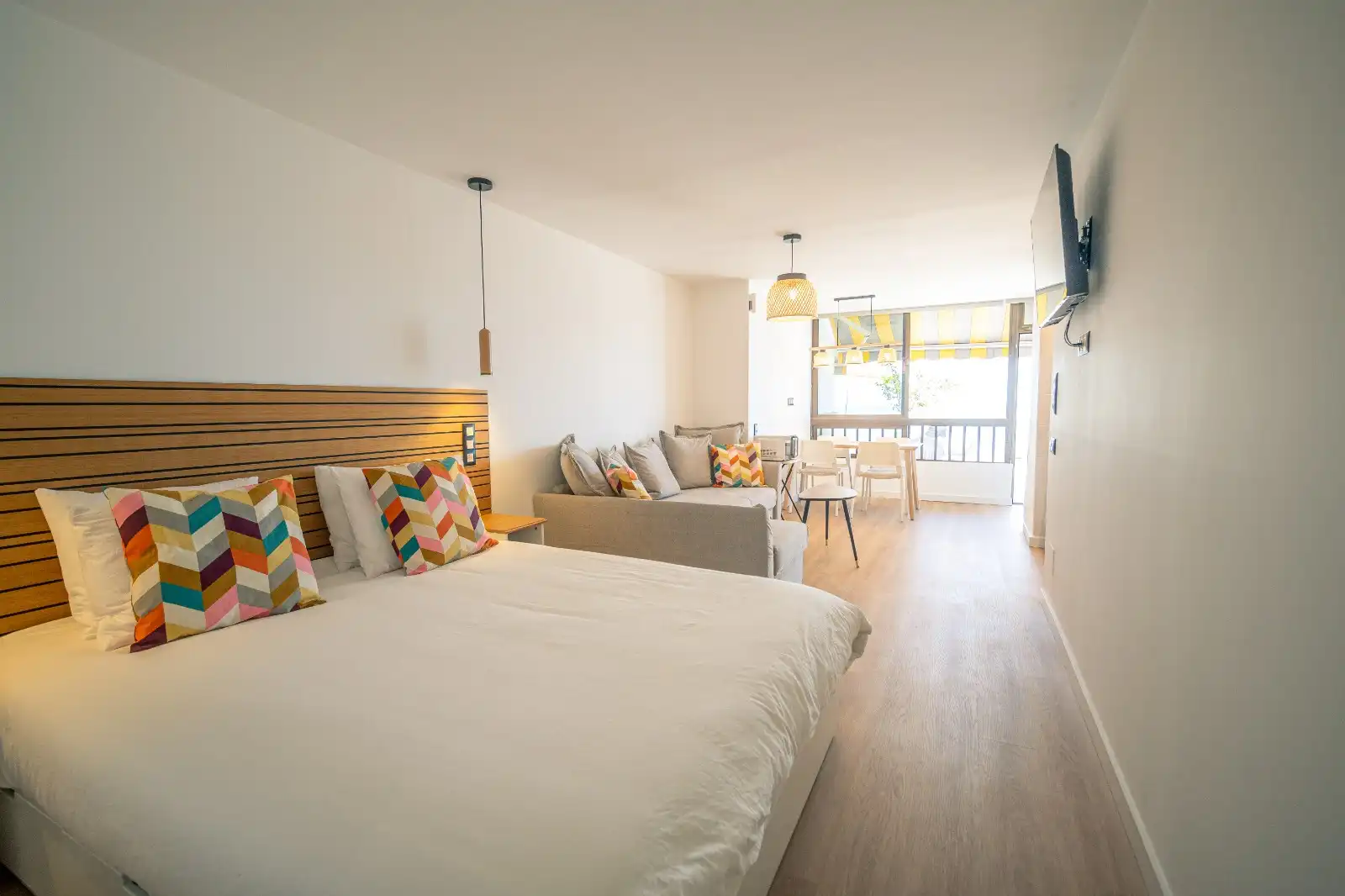 Estudi de lloguer a Avenida de la Verga, 4, Arguineguín Dormitori de Estudi de lloguer en Mogán amb Parquet, Terrassa i Moblat