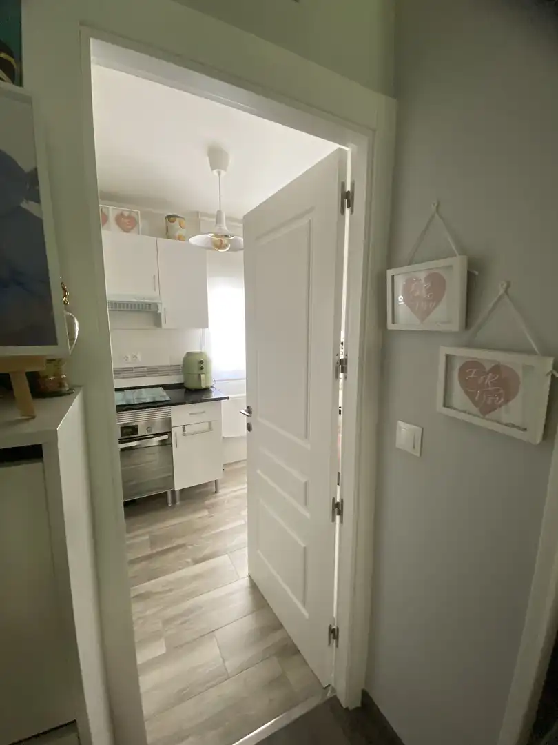 Piso en venta en Calle del Camino de los Vinateros, 33, Media Legua Cocina de Piso en venta en Madrid con Aire acondicionado, Calefacción y Trastero