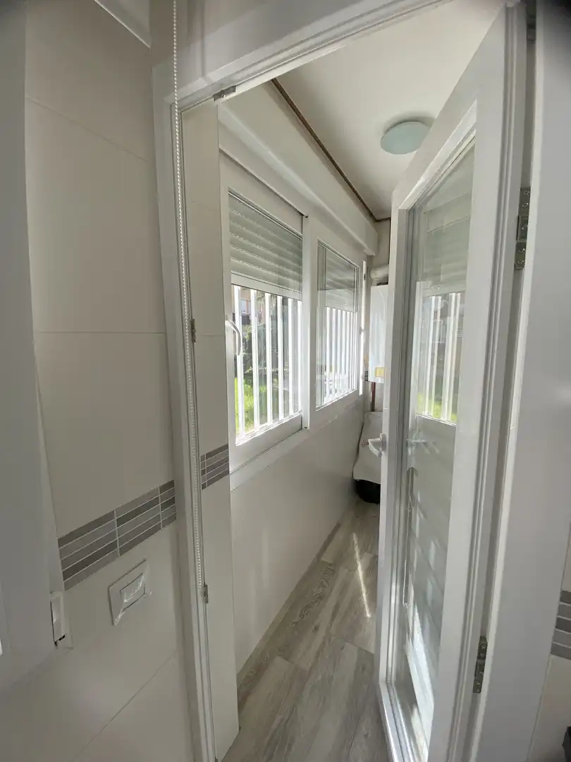 Piso en venta en Calle del Camino de los Vinateros, 33, Media Legua Terraza de Piso en venta en Madrid con Aire acondicionado, Calefacción y Trastero