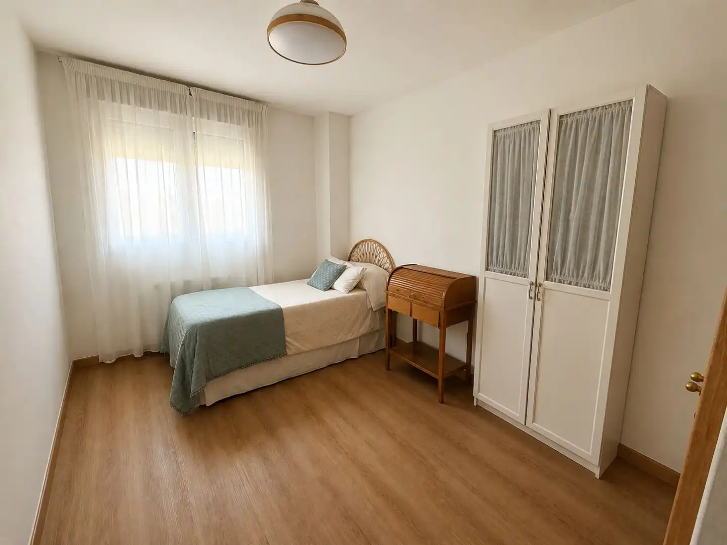 Pis en venda a Calle Alcalá, 690, Rejas Dormitori de Pis en venda en Madrid Capital amb Aire condicionat i Piscina