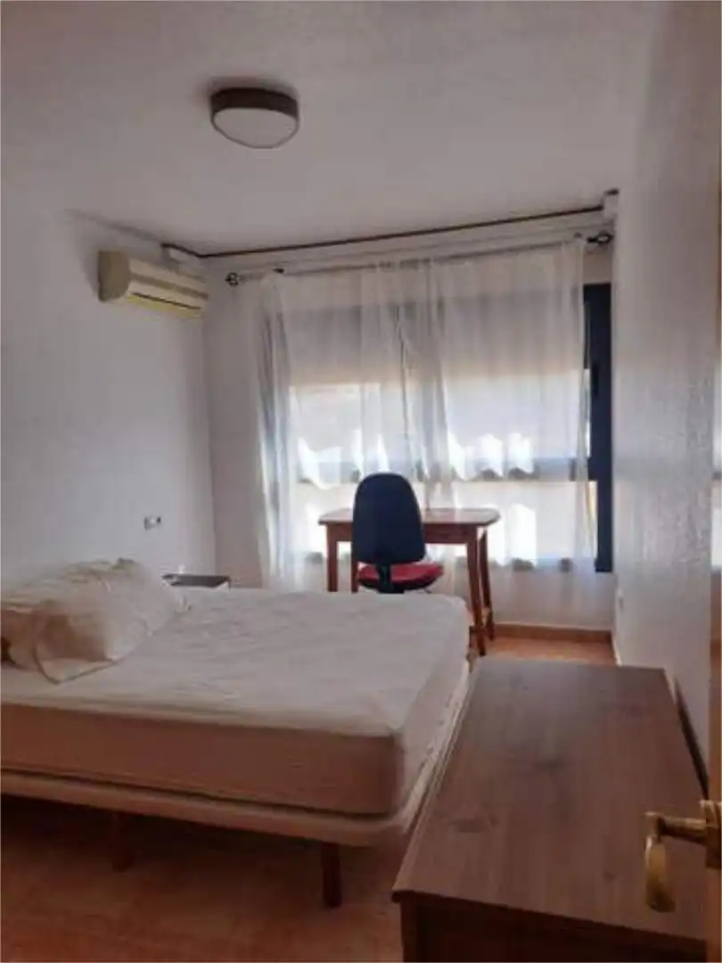 Piso de alquiler en La Ñora Habitación de Piso de alquiler en Murcia con Calefacción y Amueblado