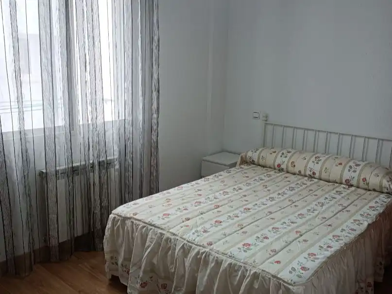 Piso de alquiler en Plaza de Gallur, 7, La Paz Habitación de Piso de alquiler en Zaragoza con Aire acondicionado, Calefacción y Parquet