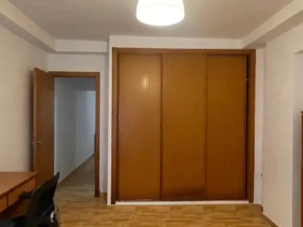 Piso en venta en Plaza Tercio de Flandes, 4, El Carmen Habitación de Piso en venta en San Fernando con Trastero y Amueblado