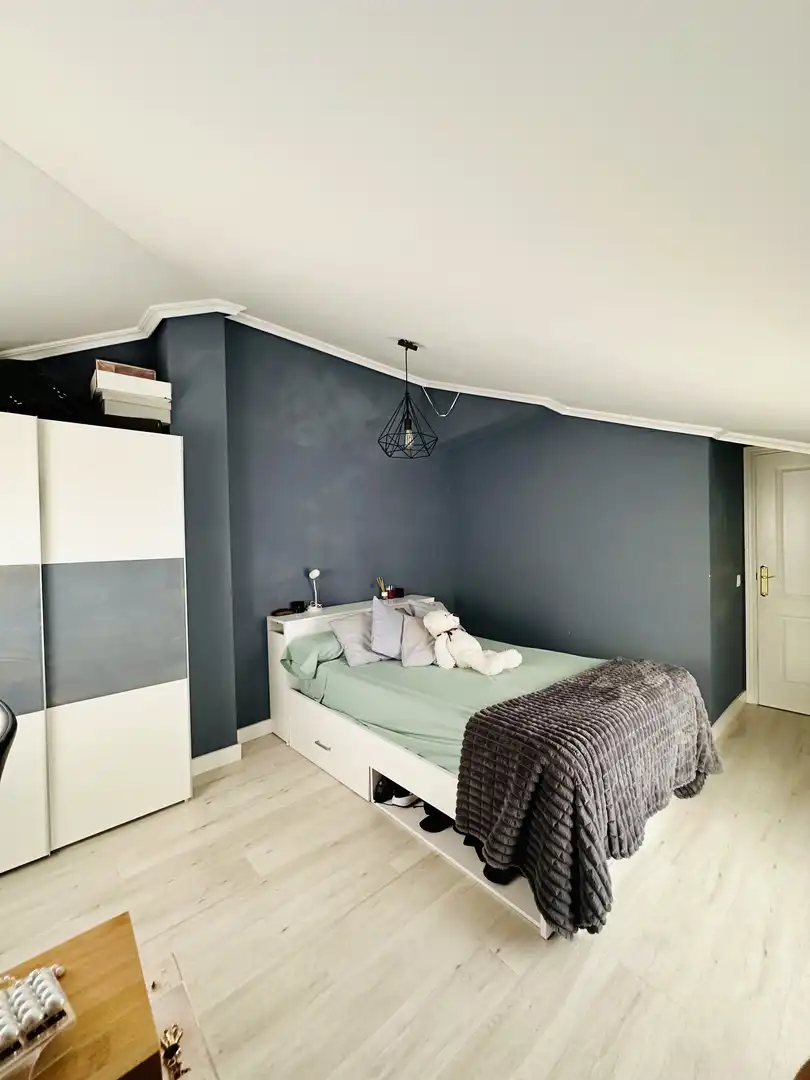 Wohnung zum Verkauf in Calle Adamaditas, 4, Centro Ciudad Schlafzimmer von Wohnung zum Verkauf in Plasencia mit Klimaanlage und Terrasse
