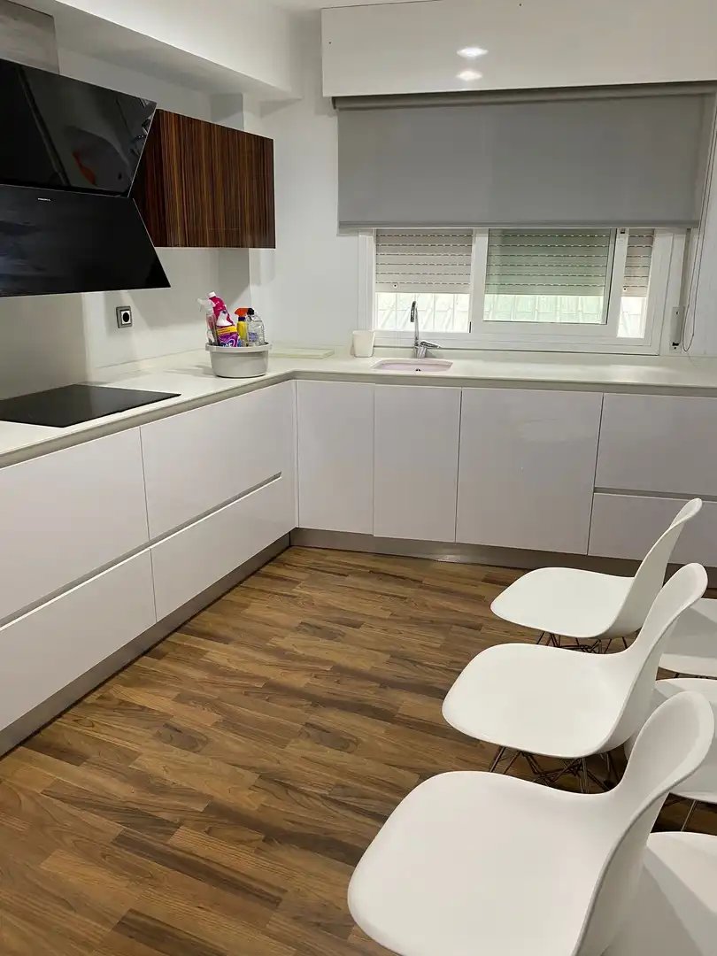 Flat for rent in Calle Muñoz de la Peña, 7, San Andrés - San Antolín Kitchen of Flat for rent in Murcia with Air Conditioner, Parquet flooring and Furnished
