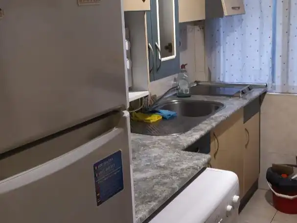 Zimmer in Paseo de San Vicente, 52, La Platina- Hospital - Campus Küche von Wohnung zur untervermieten in Salamanca mit Heizung, Möbliert und Balkon