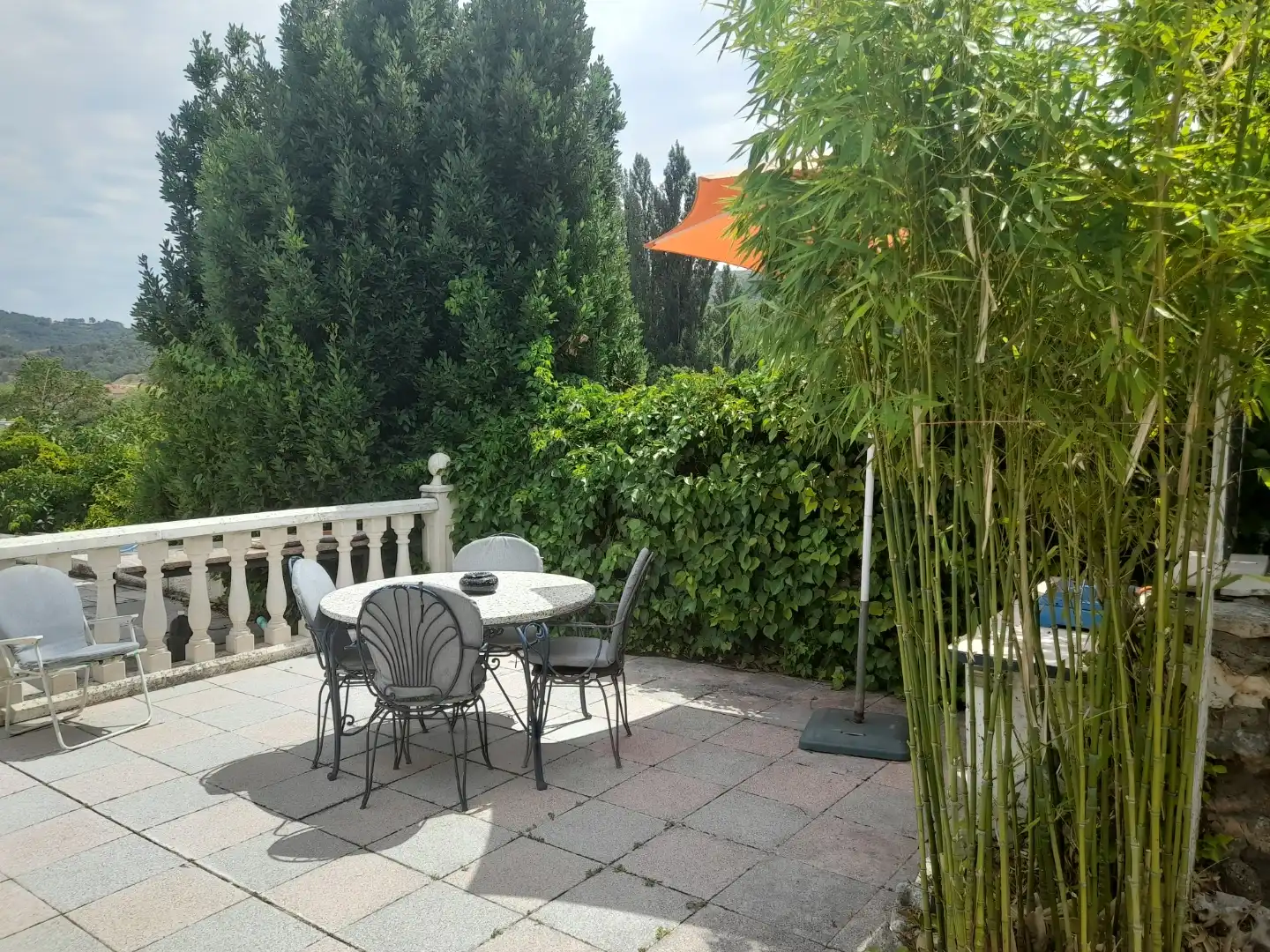 Casa o xalet en venda a Callejón Callejuela, 18, Iriépal - Taracena - Valdenoches Terrassa de Casa o xalet en venda en Guadalajara amb Jardí privat, Terrassa i Piscina