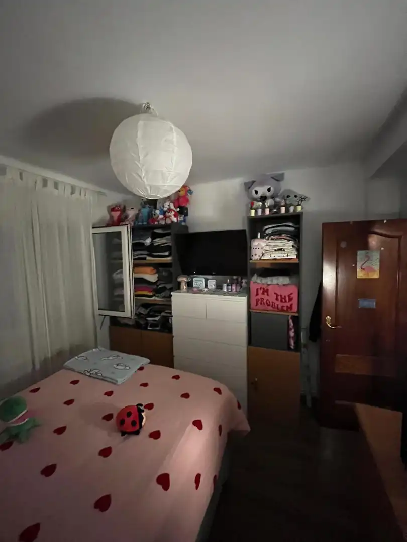 Flat for sale in Calle Velázquez, 5, Teatinos - Los Prados Bedroom of Flat for sale in Oviedo with Balcony