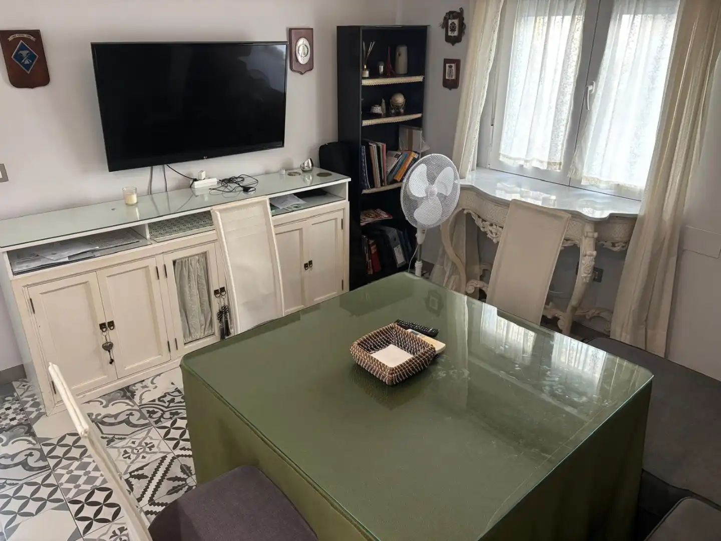 Flat for rent in Calle Guadalimar, 8, Pedro Salvador - Las Palmeritas Dining room of Flat for rent in Sevilla