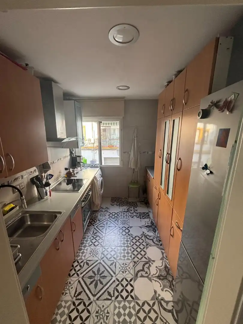 Flat for rent in Calle Guadalimar, 8, Pedro Salvador - Las Palmeritas Kitchen of Flat for rent in Sevilla