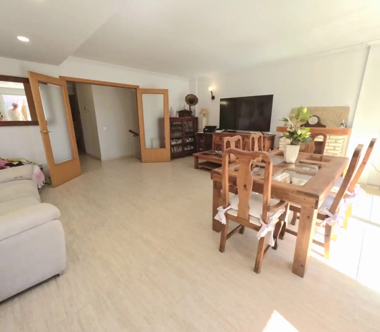 Casa o xalet en venda a Carrer Artur Martorell, 7, Regueral - Prat d'en Forés Sala d'estar de Casa o xalet en venda en Cambrils amb Aire condicionat, Terrassa i Piscina