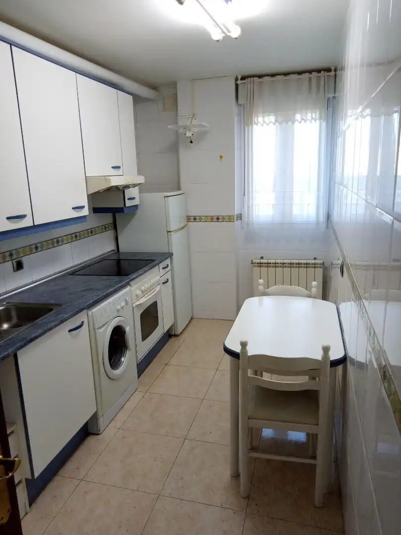 Kitchen of Flat for sale in Valladolid  with Heating, Parquet flooring and Storage room