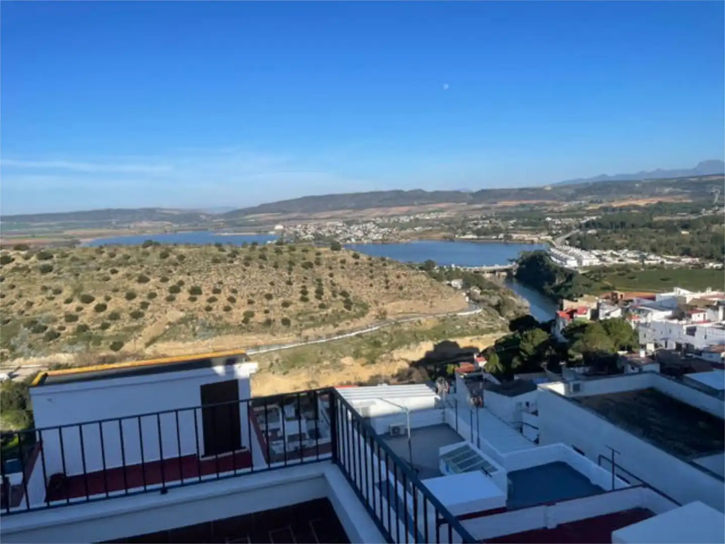 Dachboden zum Verkauf in Arcos de la Frontera Außenansicht von Dachboden zum Verkauf in Arcos de la Frontera mit Terrasse