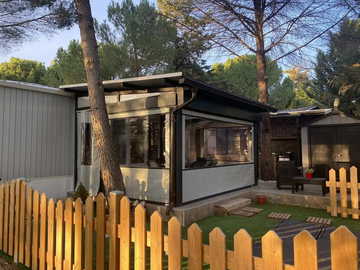 Pis en venda a Carretera Gallur, 46, Ejea de los Caballeros Vista exterior de Pis en venda en Ejea de los Caballeros amb Aire condicionat, Jardí privat i Piscina