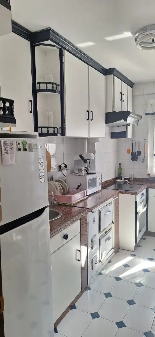 Wohnung zum Verkauf in Calle Nuestra Señora de Fátima, 11, Aller Küche von Wohnung zum Verkauf in Aller mit Heizung, Terrasse und Abstellraum