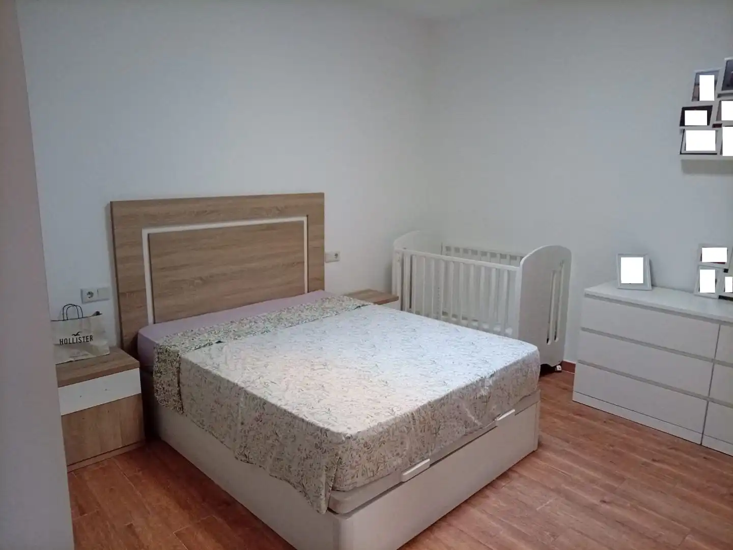 Erdgeschoss zum Verkauf in Calle Escopeteros, 14, Casco Antiguo Schlafzimmer von Erdgeschoss zum Verkauf in Algeciras mit Terrasse, Abstellraum und Möbliert