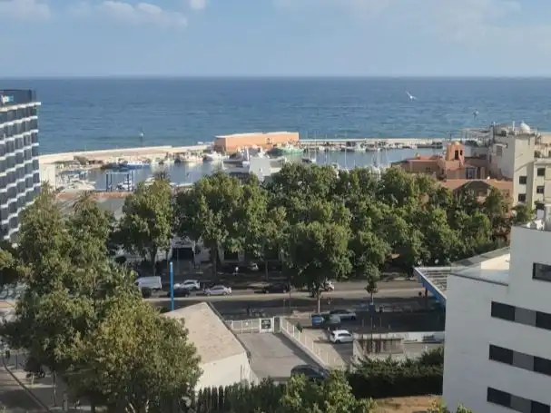 Piso en venta en Avenida General López Domínguez, 4, Los Jardines de Marbella - La Ermita Vista exterior de Piso en venta en Marbella con Aire acondicionado, Jardín privado y Terraza