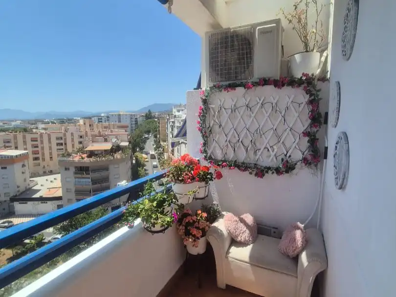 Piso en venta en Avenida General López Domínguez, 4, Los Jardines de Marbella - La Ermita Terraza de Piso en venta en Marbella con Aire acondicionado, Jardín privado y Terraza
