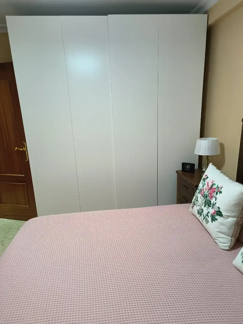 Pis en venda a Calle Doctor Antonio Herrera Carmona, 1, El Torrejón - El Cerezo Dormitori de Pis en venda en Sevilla amb Aire condicionat, Terrassa i Forn