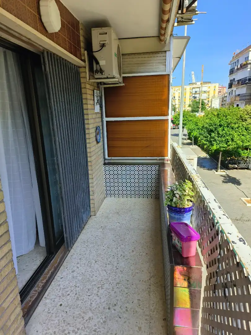 Pis en venda a Calle Doctor Antonio Herrera Carmona, 1, El Torrejón - El Cerezo Terrassa de Pis en venda en Sevilla amb Aire condicionat, Terrassa i Forn