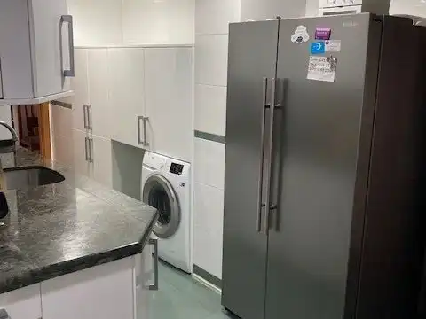 Piso en venta en Gran Vía de Hortaleza, 63, Pinar del Rey Cocina de Piso en venta en Madrid con Aire acondicionado, Calefacción y Parquet