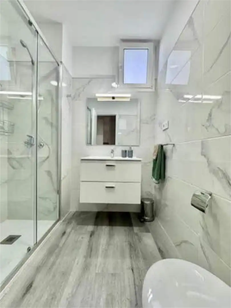 Piso de alquiler en Sardina Baño de Piso de alquiler en Gáldar con Terraza