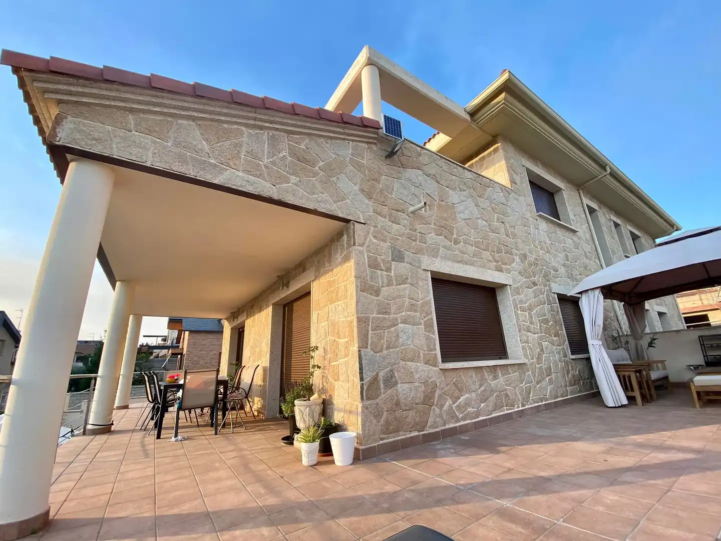Casa o chalet en venta en Calle Emilia Pardo Bazán, 40, Hervencias Vista exterior de Casa o chalet en venta en Ávila Capital con Terraza y Balcón