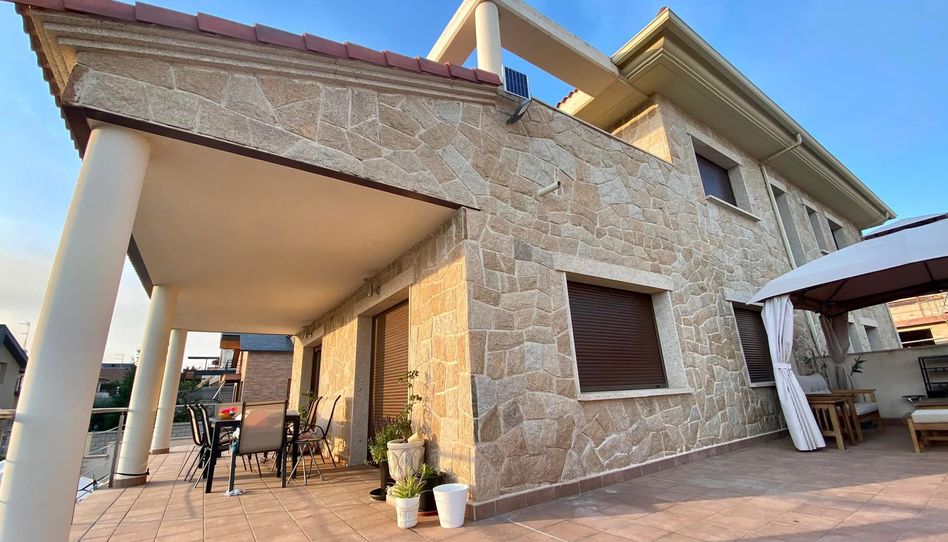 Casa o chalet en venta en Calle Emilia Pardo Bazán, 40, Hervencias, Ávila Capital - imagen 1 Foto 1 de Casa o chalet en venta en Calle Emilia Pardo Bazán, 40, Hervencias, Ávila Capital