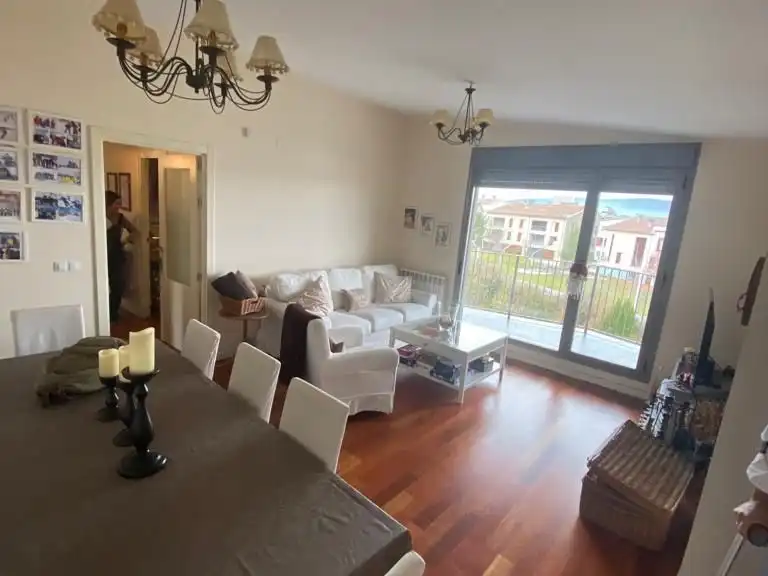 Sala de estar de Piso en venta en Sabiñánigo con Piscina y Balcón