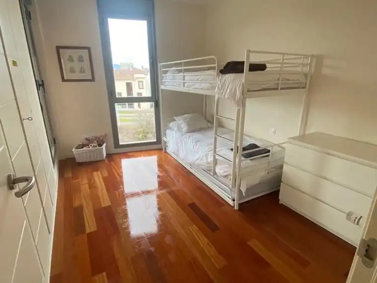 Habitación de Piso en venta en Sabiñánigo con Piscina y Balcón