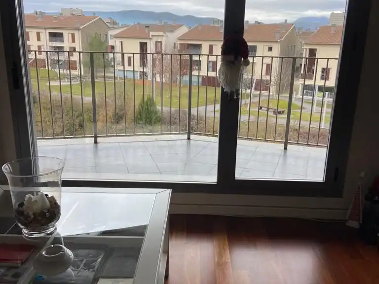 Terraza de Piso en venta en Sabiñánigo con Piscina y Balcón