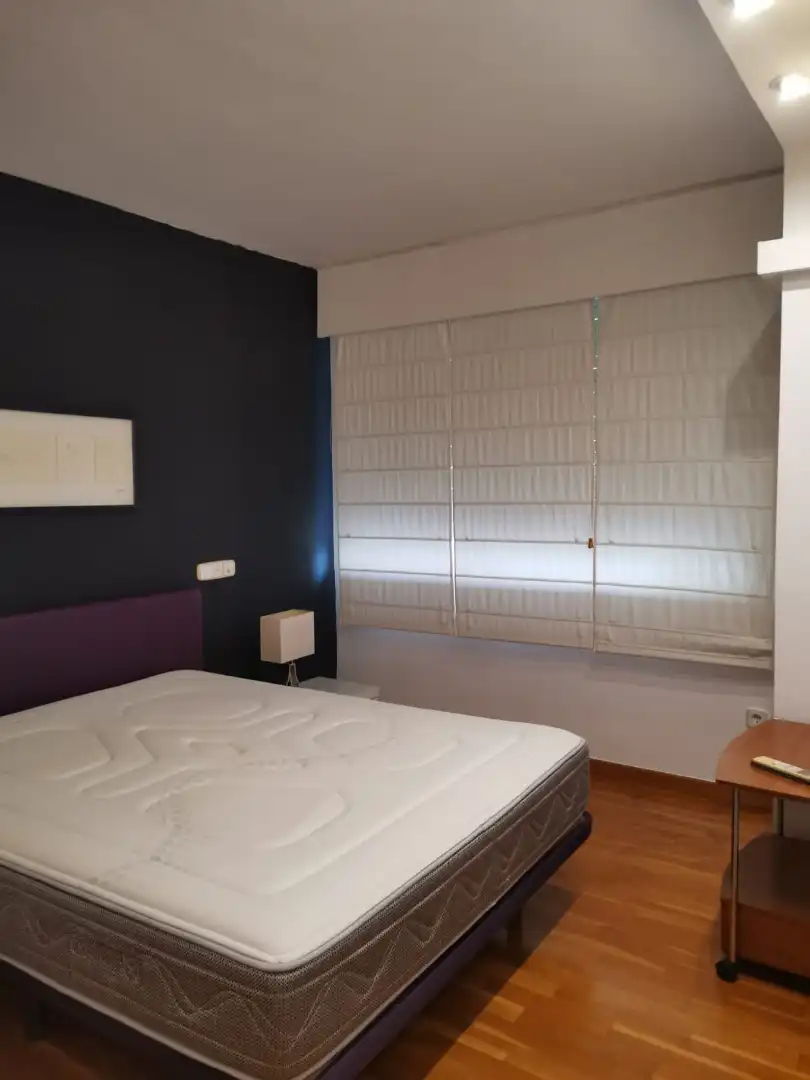 Habitación de Apartamento de alquiler en Murcia con Aire acondicionado, Parquet y Amueblado