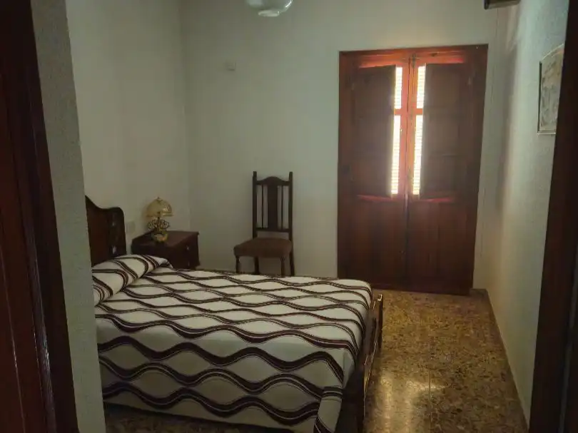 Detached homes for sale in Calle Sanchez del Corral, 13, Ayuntamiento Bedroom of Detached homes for sale in Alhendín with Terrace and Balcony