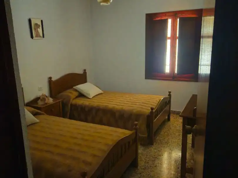 Detached homes for sale in Calle Sanchez del Corral, 13, Ayuntamiento Bedroom of Detached homes for sale in Alhendín with Terrace and Balcony