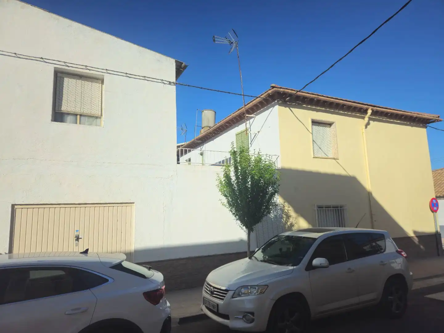 Detached homes for sale in Calle Sanchez del Corral, 13, Ayuntamiento Exterior view of Detached homes for sale in Alhendín with Terrace and Balcony