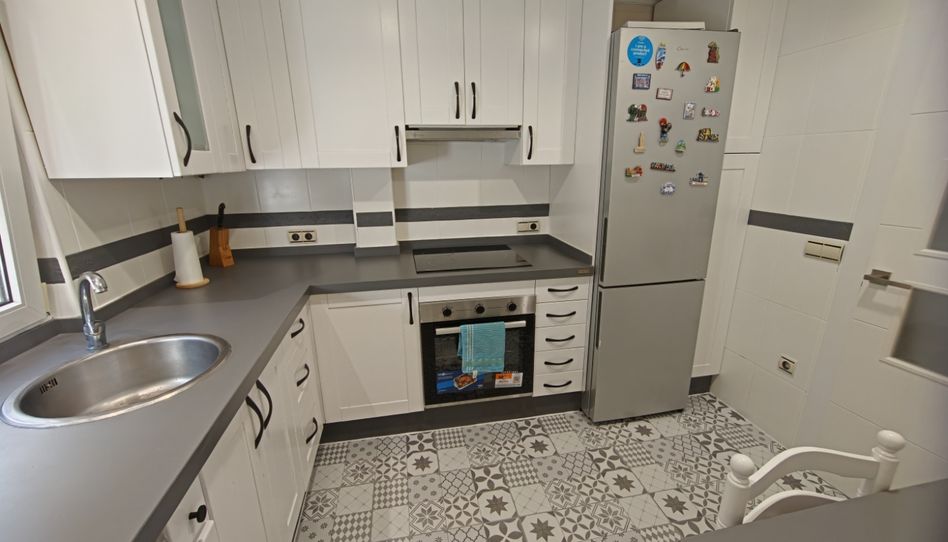 Flat for rent in Calle Paz, 20, Versalles, Avilés - image 1 Photo 1 of Flat for rent in Calle Paz, 20, Versalles, Avilés
