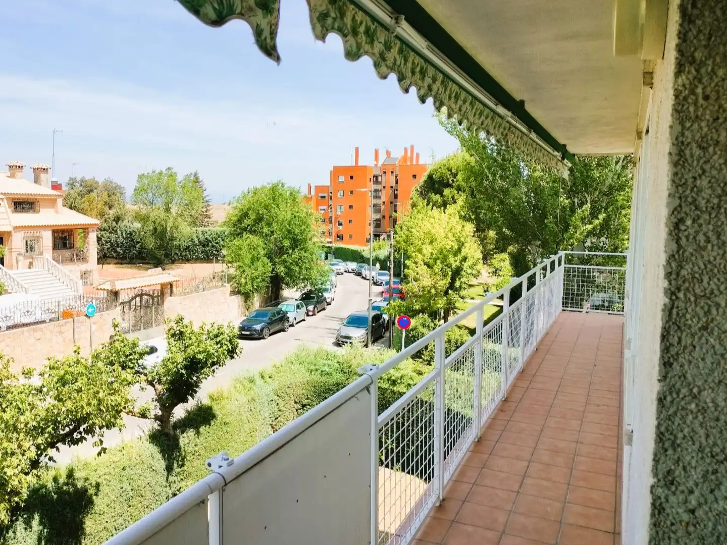 Wohnung zum Verkauf in Calle de la Haya, 10, Parque Coimbra Außenansicht von Wohnung zum Verkauf in Móstoles mit Terrasse