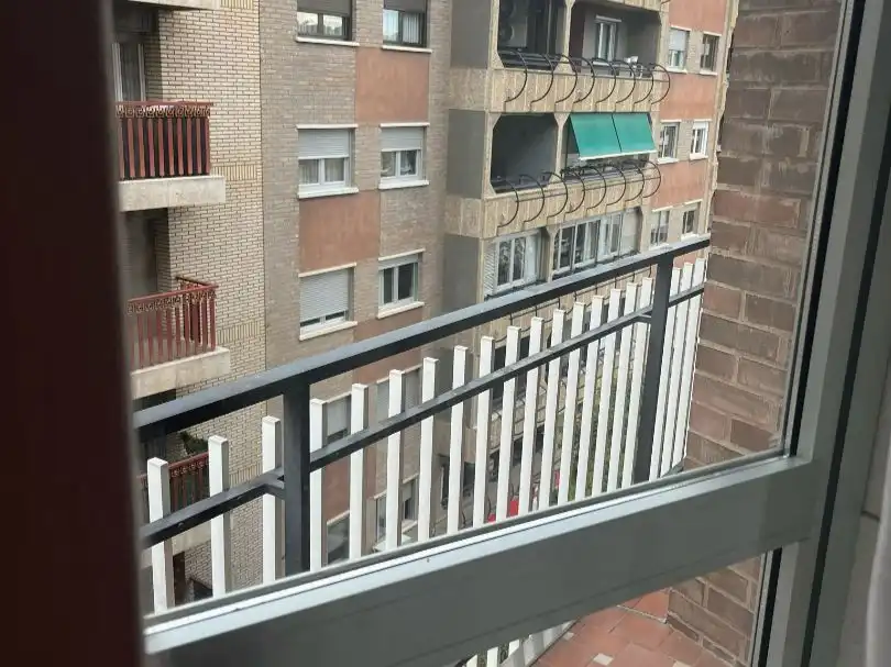 Wohnung zur Miete in Calle del Doctor Cerrada, 7, Doctor Cerrada Terrasse von Wohnung zur Miete in Zaragoza mit Klimaanlage, Heizung und Parkett