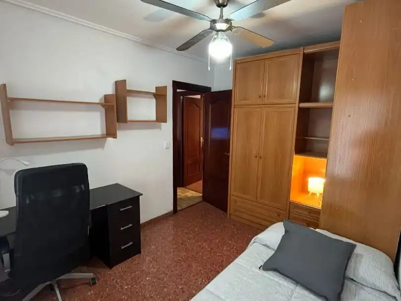 Wohnung zur Miete in Calle del Doctor Cerrada, 7, Doctor Cerrada Schlafzimmer von Wohnung zur Miete in Zaragoza mit Klimaanlage, Heizung und Parkett
