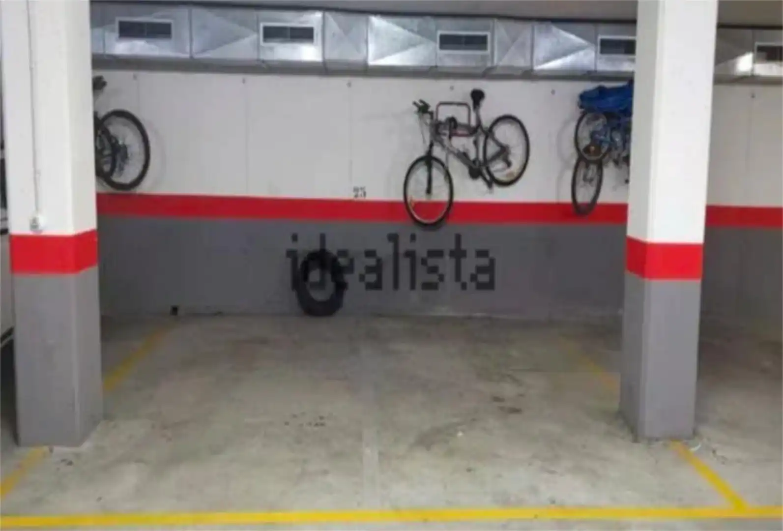 Flat for sale in Mas Rampinyo - Montcada Nova - Carrerada Parking of Flat for sale in Montcada i Reixac with Heating, Private garden and Terrace