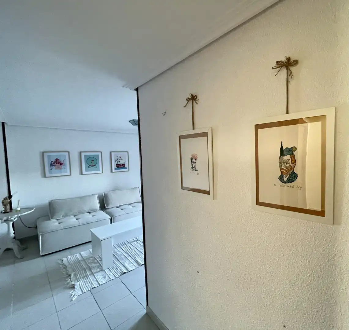 Sala d'estar de Casa o xalet en venda en Alesón amb Calefacció, Jardí privat i Terrassa
