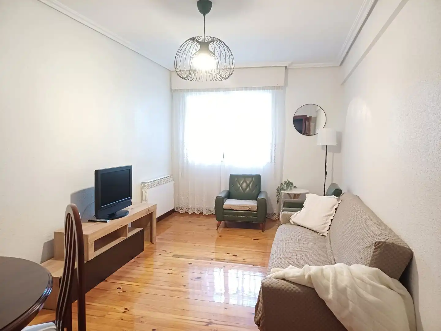 Flat for rent in Calle Briviesca, 5, Medina de Pomar Living room of Flat for rent in Medina de Pomar with Heating, Parquet flooring and Terrace