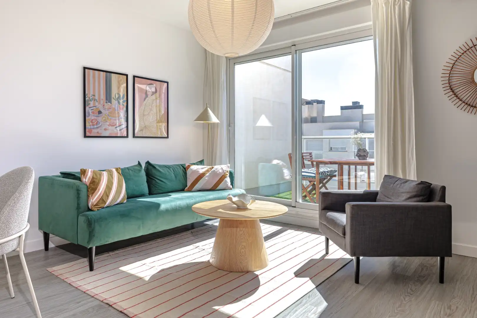 Wohnung zum Verkauf in Calle Policía Nacional, 11, Parque Central Wohnzimmer von Wohnung zum Verkauf in Estepona mit Privatgarten, Terrasse und Möbliert