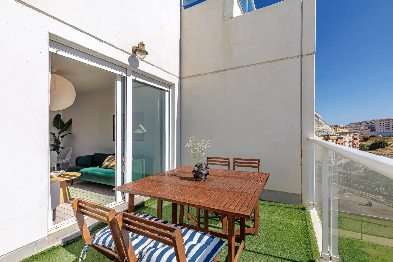 Wohnung zum Verkauf in Calle Policía Nacional, 11, Parque Central Terrasse von Wohnung zum Verkauf in Estepona mit Privatgarten, Terrasse und Möbliert