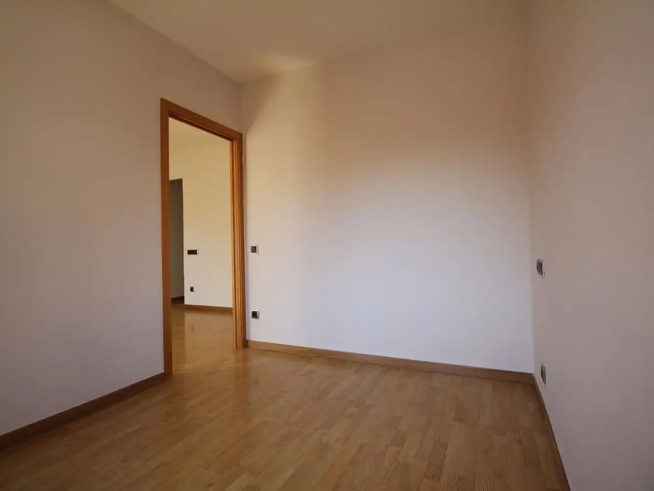 Piso de alquiler en Carrer de Ventura Plaja, 39, Sants-Badal Habitación de Piso de alquiler en Barcelona Capital con Aire acondicionado y Balcón