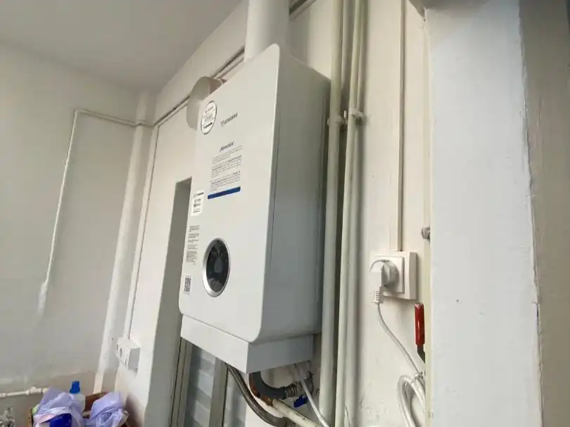 Piso de alquiler en Carrer de Ventura Plaja, 39, Sants-Badal Baño de Piso de alquiler en Barcelona Capital con Aire acondicionado y Balcón