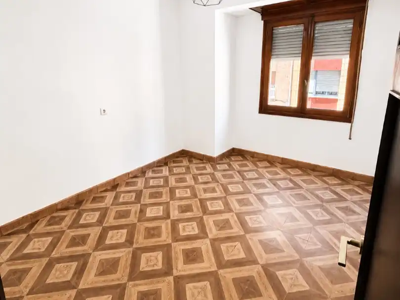 Schlafzimmer von Wohnung zum Verkauf in San Martín del Rey Aurelio mit Terrasse, Abstellraum und Balkon