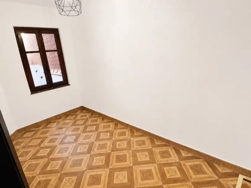 Wohnung zum Verkauf in San Martín del Rey Aurelio mit Terrasse, Abstellraum und Balkon
