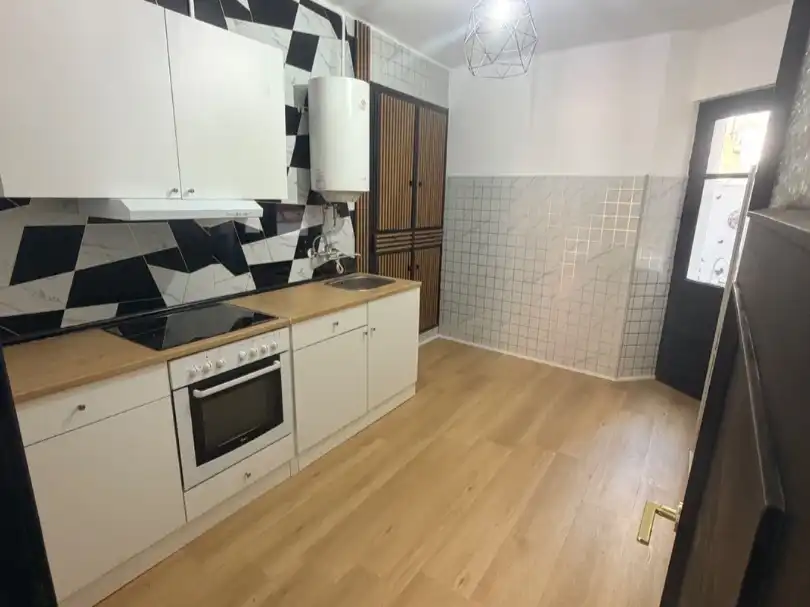 Küche von Wohnung zum Verkauf in San Martín del Rey Aurelio mit Terrasse, Abstellraum und Balkon