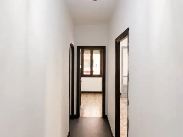 Wohnung zum Verkauf in San Martín del Rey Aurelio mit Terrasse, Abstellraum und Balkon